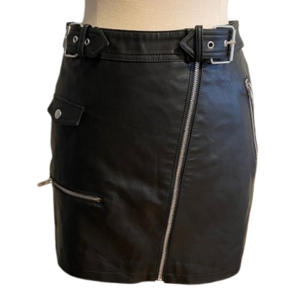 Forever 21 Faux Mini Skirt Size Medium